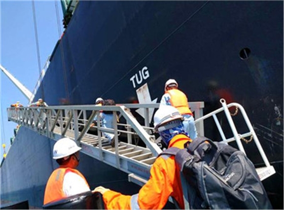 卸車現(xiàn)現(xiàn)場