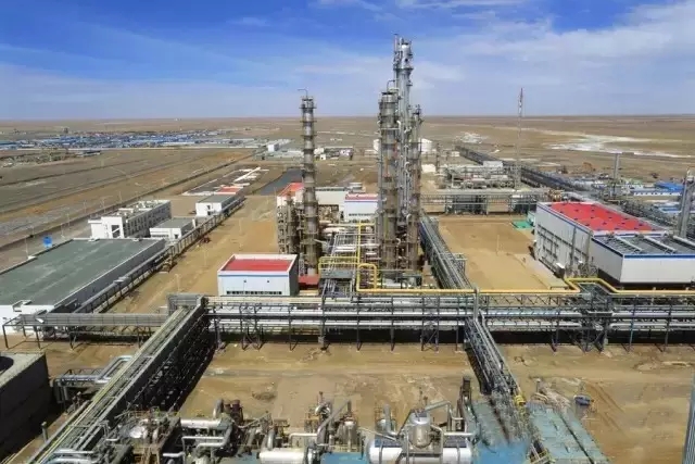 青海湖甲醇裝置一體化設(shè)施運行20161018 青海湖甲醇裝置一體化設(shè)施運行20161018