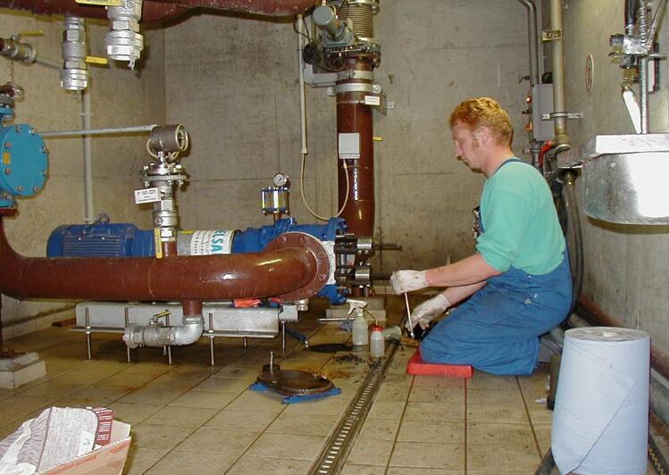 凸輪轉(zhuǎn)子泵在線保養(yǎng)，維護(hù)簡(jiǎn)易