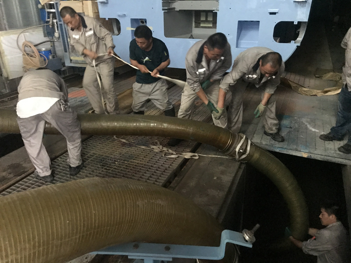 大流量轉(zhuǎn)子泵移動(dòng)泵車(chē)助力龐巴迪廠區(qū)排水 大流量轉(zhuǎn)子泵移動(dòng)泵車(chē)助力龐巴迪廠區(qū)排水