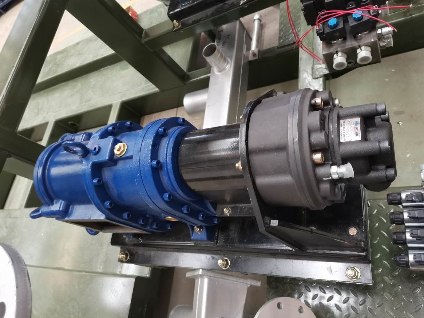 融雪劑機(jī)場灑布車轉(zhuǎn)子泵 融雪劑機(jī)場灑布車轉(zhuǎn)子泵