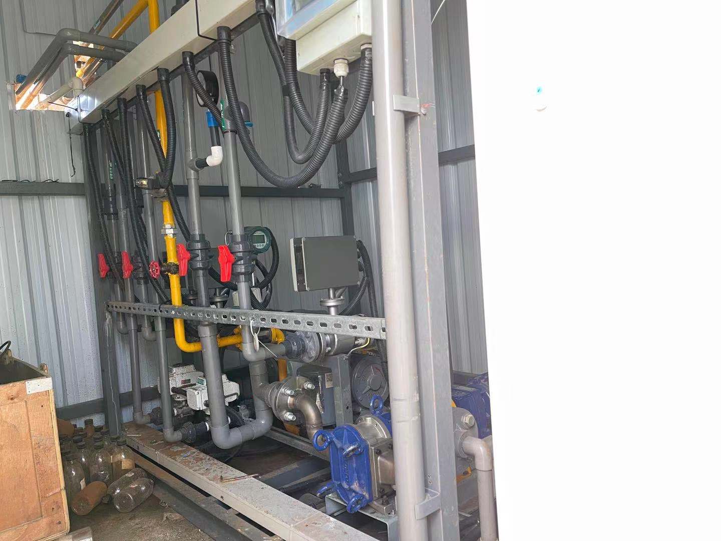 羅德凸輪泵應用于芬頓膜處理，體現出強自吸正反轉的優(yōu)勢。